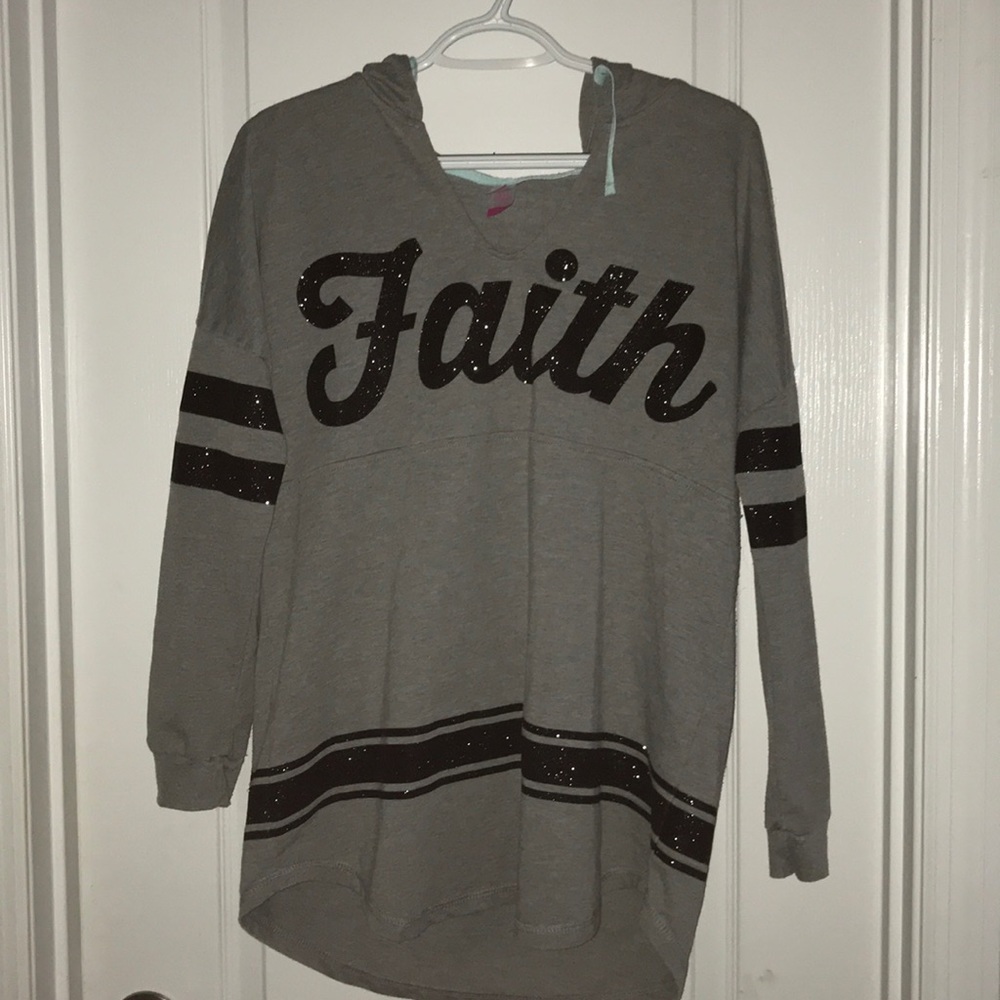 Faith Sweatshirt Top